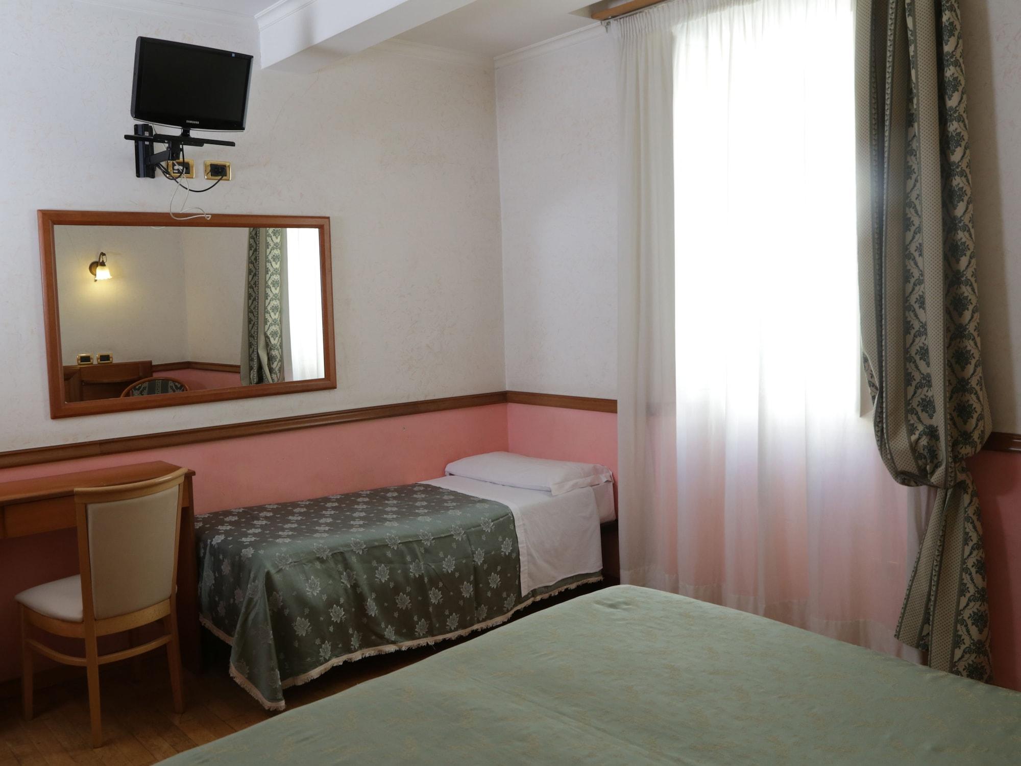 Hotel Santa Prassede Řím Exteriér fotografie